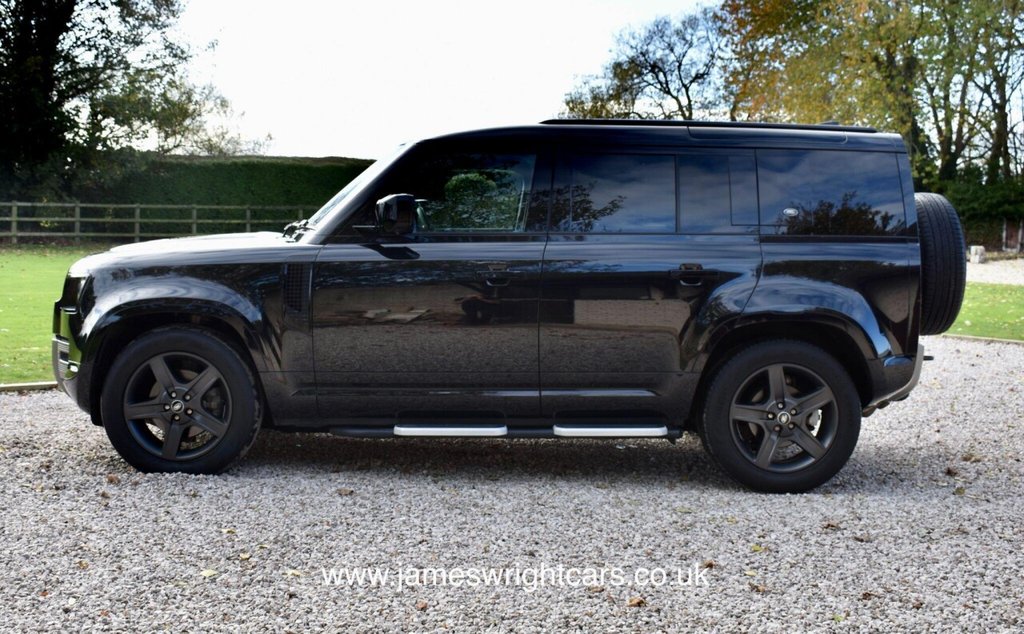 Used Land Rover Defender 2022 for sale - 77001261: Photo 13