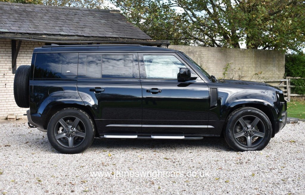 Used Land Rover Defender 2022 for sale - 77001261: Photo 15