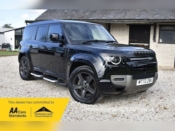 Used Land Rover Defender 2022 for sale - 77001261: Photo