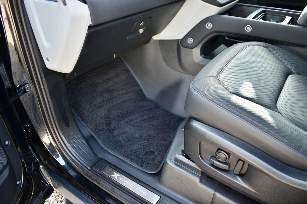 Used Land Rover Defender 2022 for sale - 77001261: Photo 33