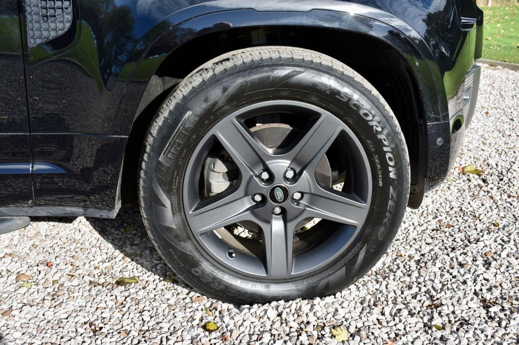 Used Land Rover Defender 2022 for sale - 77001261: Photo 39