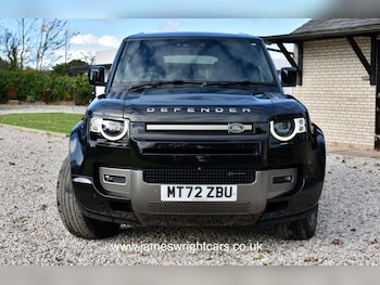 Used Land Rover Defender 2022 for sale - 77001261: Photo