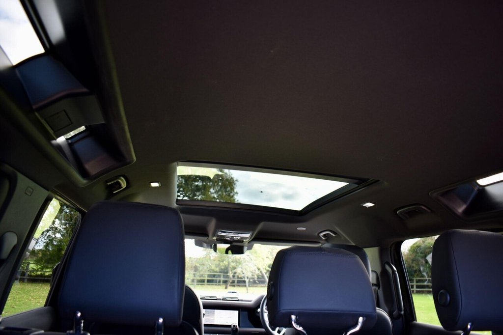 Used Land Rover Defender 2022 for sale - 77001261: Photo 45