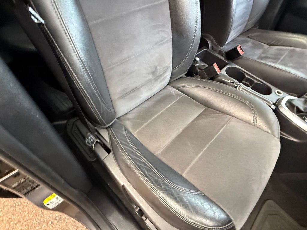 Used Land Rover Freelander 2011 for sale - 77905261: Photo 13