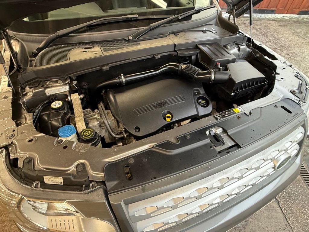 Used Land Rover Freelander 2011 for sale - 77905261: Photo 16