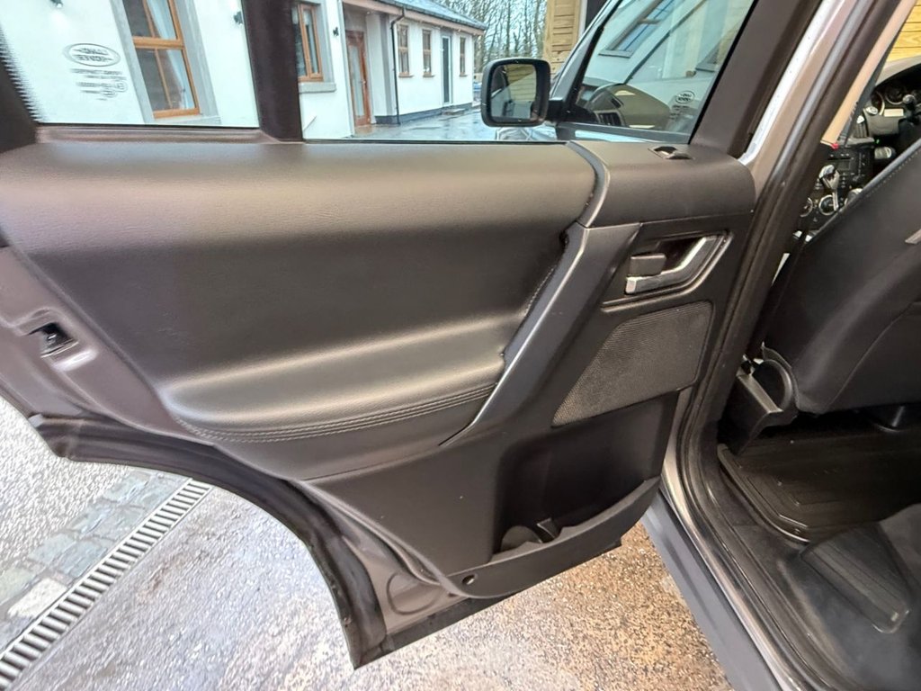 Used Land Rover Freelander 2011 for sale - 77905261: Photo 17