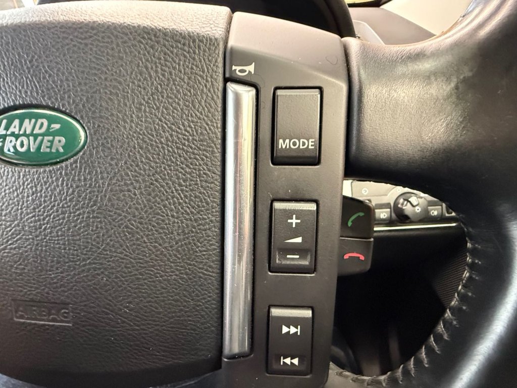 Used Land Rover Freelander 2011 for sale - 77905261: Photo 2