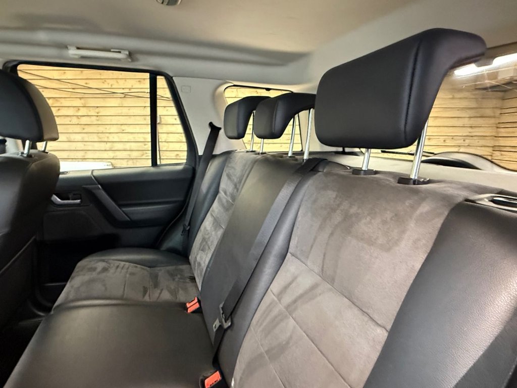 Used Land Rover Freelander 2011 for sale - 77905261: Photo 23