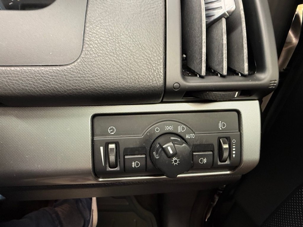 Used Land Rover Freelander 2011 for sale - 77905261: Photo 25