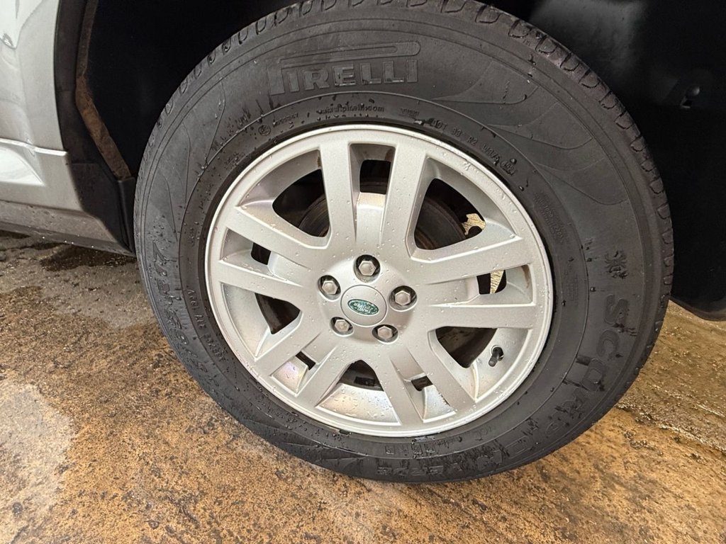 Used Land Rover Freelander 2011 for sale - 77905261: Photo 30