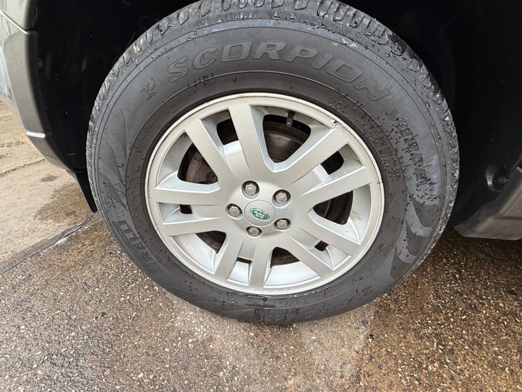 Used Land Rover Freelander 2011 for sale - 77905261: Photo 31