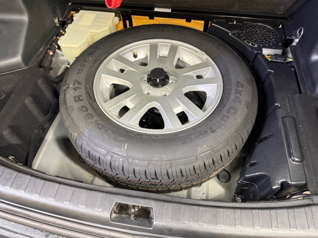 Used Land Rover Freelander 2011 for sale - 77905261: Photo 38