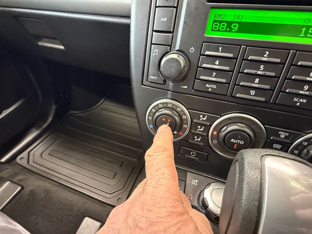 Used Land Rover Freelander 2011 for sale - 77905261: Photo 7