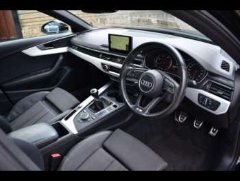 Used Audi A4 2017 for sale - 74713576: Photo