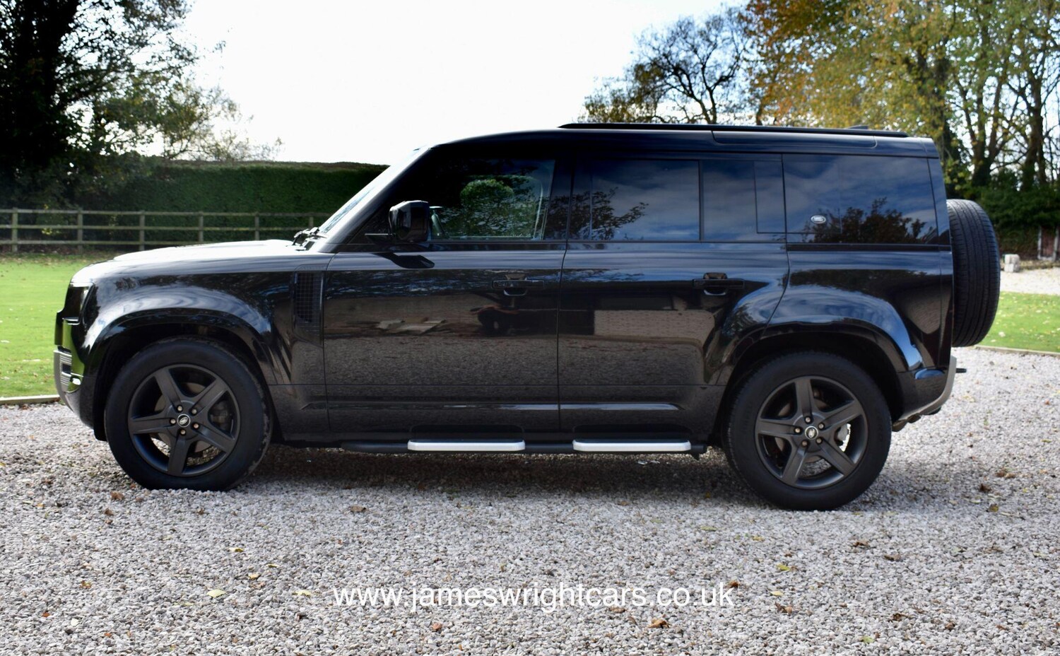 Used Land Rover Defender 110 2022 for sale - 76360105: Photo 13
