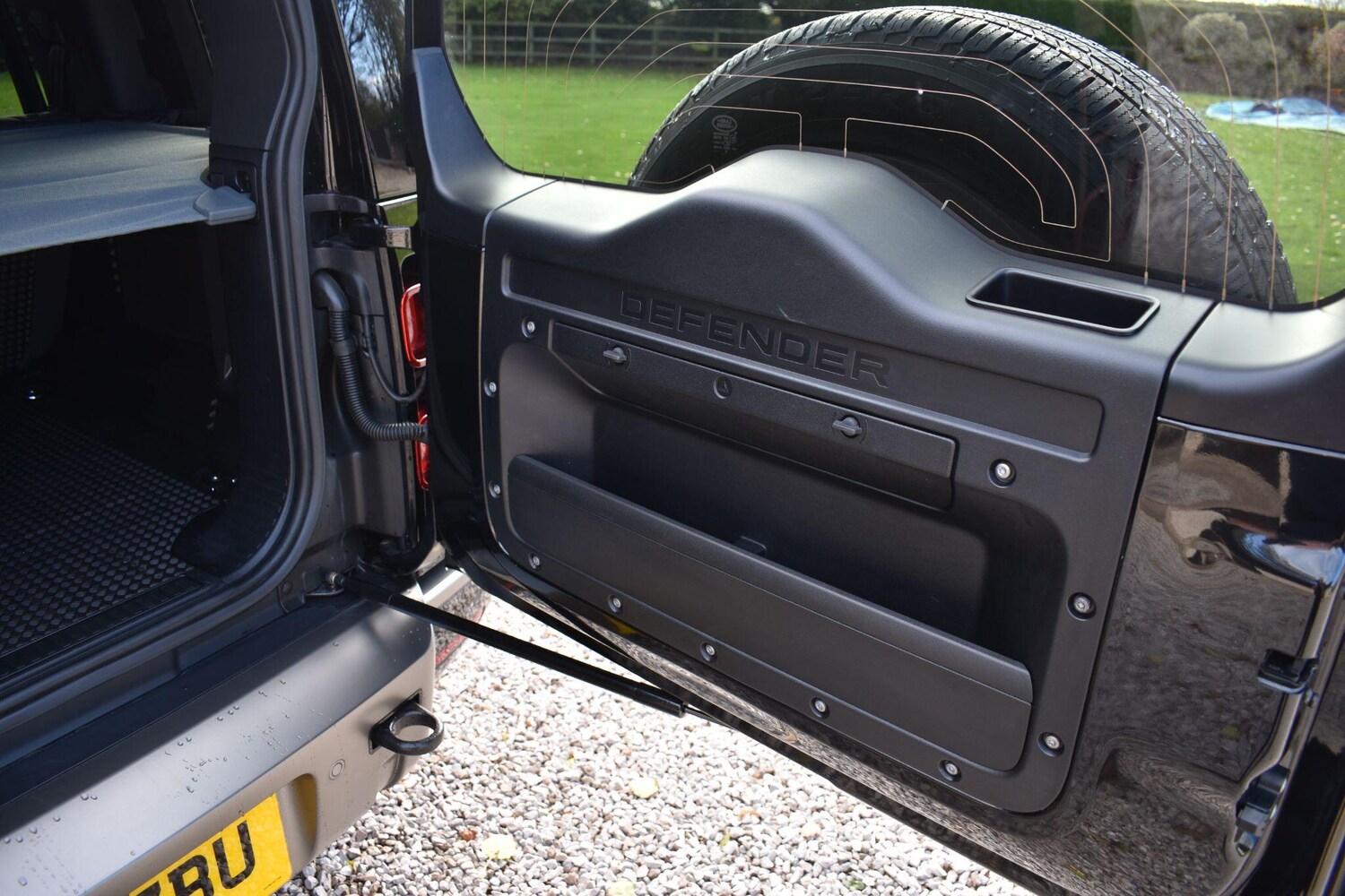 Used Land Rover Defender 110 2022 for sale - 76360105: Photo 29