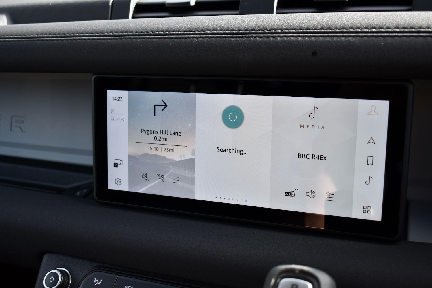 Used Land Rover Defender 110 2022 for sale - 76360105: Photo 41