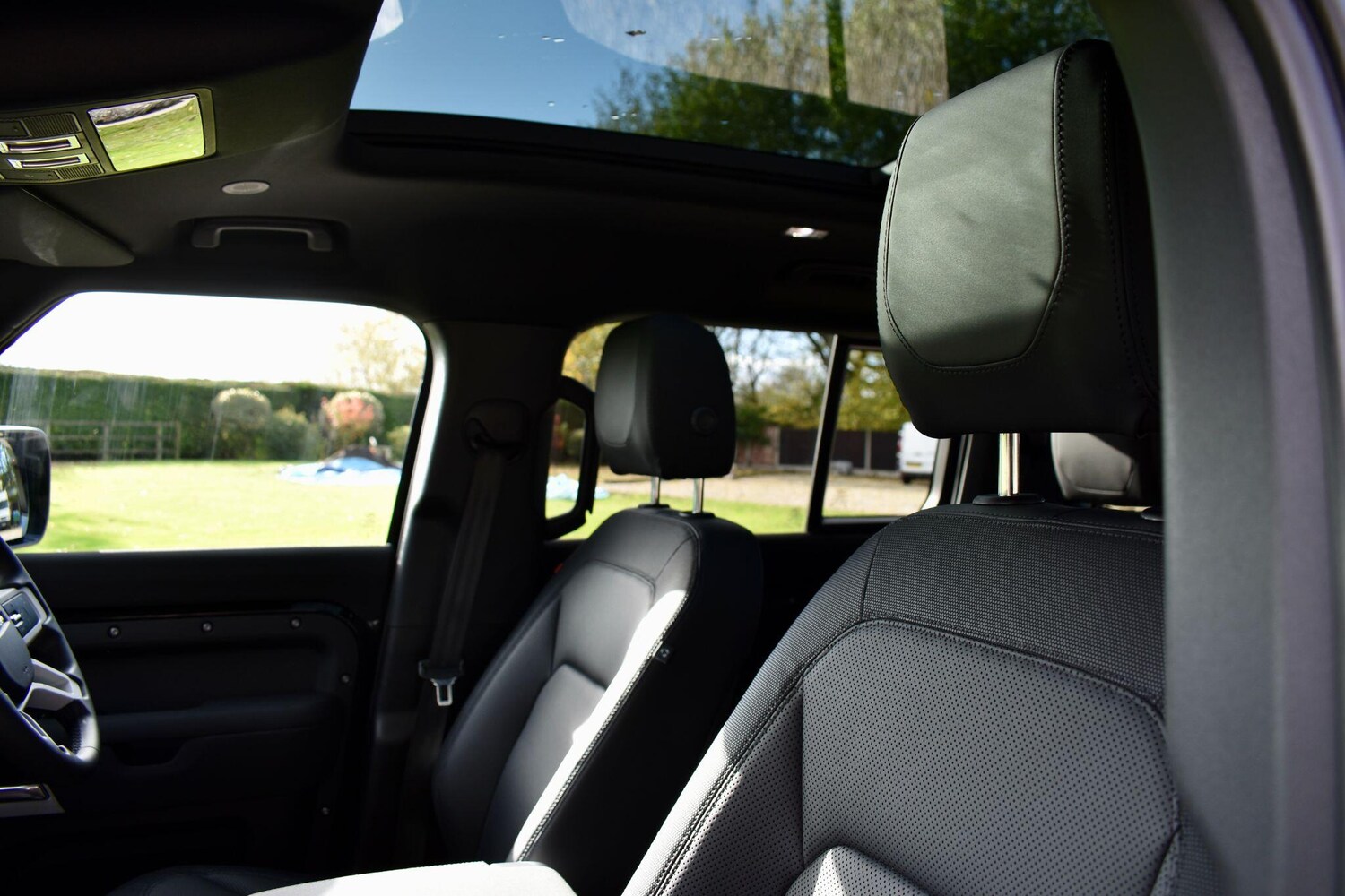 Used Land Rover Defender 110 2022 for sale - 76360105: Photo 49