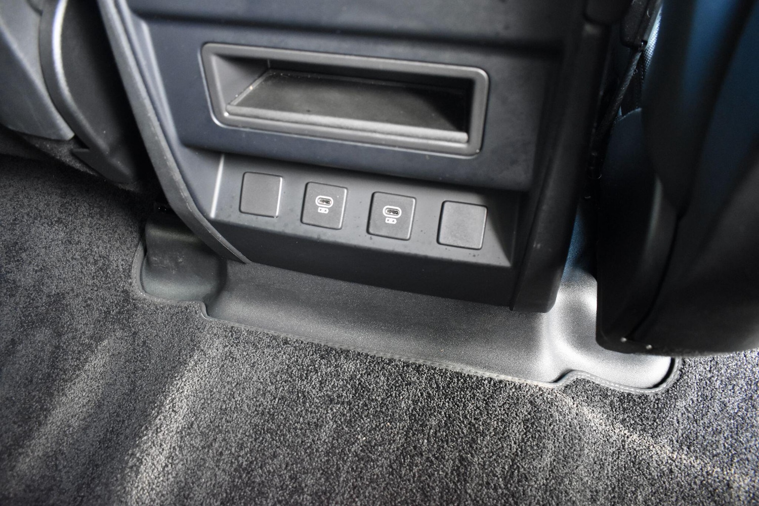 Used Land Rover Defender 110 2022 for sale - 76360105: Photo 52