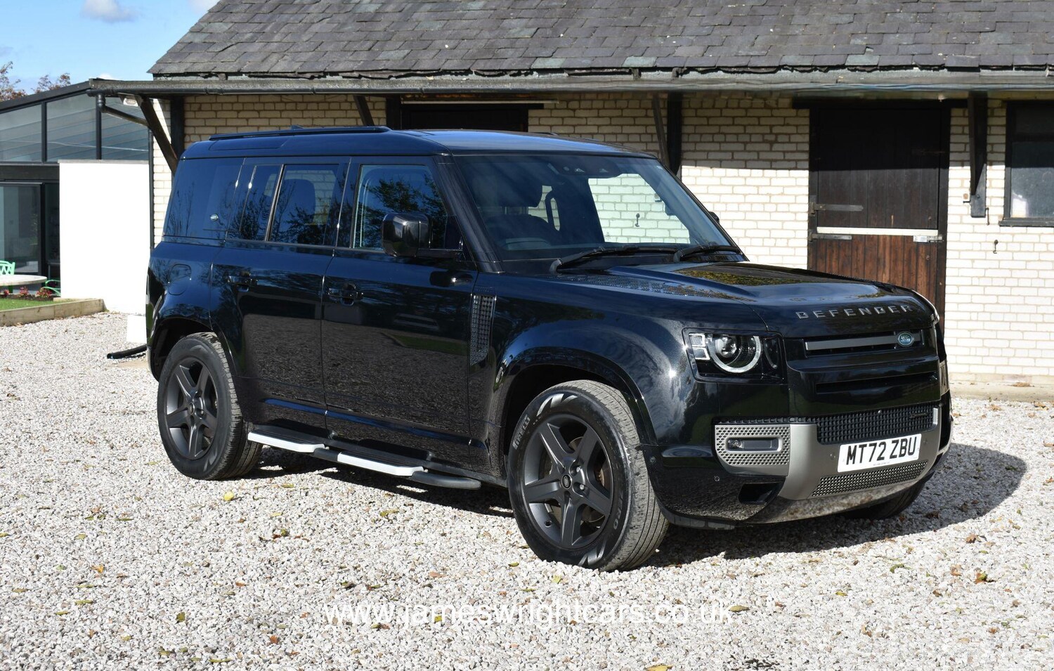 Used Land Rover Defender 110 2022 for sale - 76360105: Photo 8