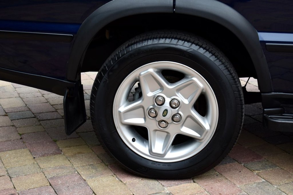 Used Land Rover Discovery 2001 for sale - 77521066: Photo 16