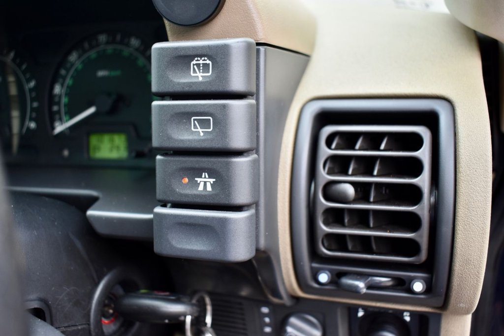 Used Land Rover Discovery 2001 for sale - 77521066: Photo 21