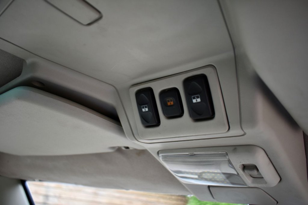 Used Land Rover Discovery 2001 for sale - 77521066: Photo 22