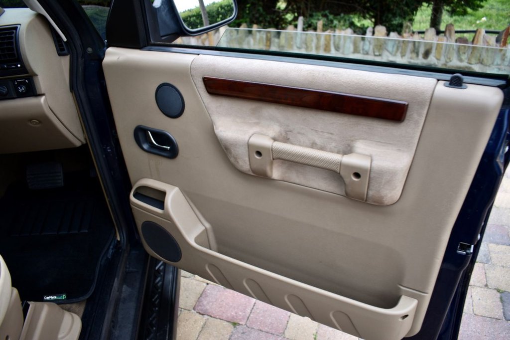 Used Land Rover Discovery 2001 for sale - 77521066: Photo 31