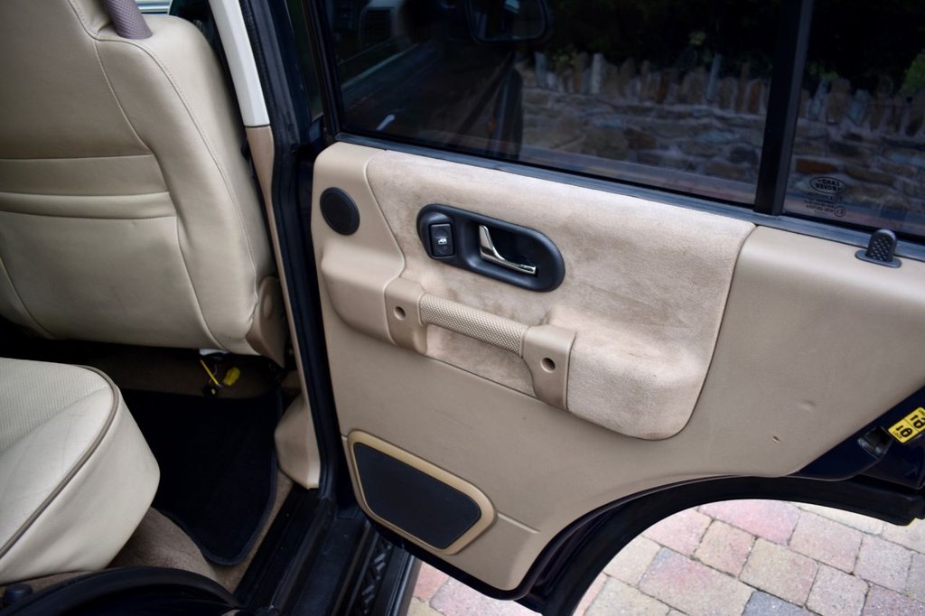 Used Land Rover Discovery 2001 for sale - 77521066: Photo 33
