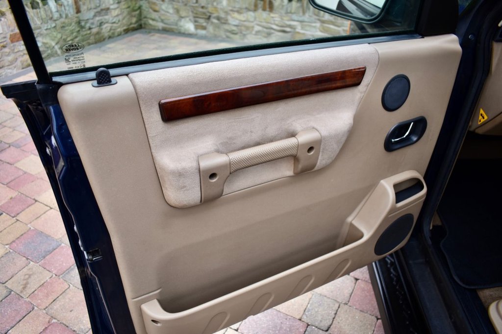 Used Land Rover Discovery 2001 for sale - 77521066: Photo 46