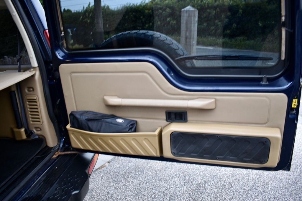 Used Land Rover Discovery 2001 for sale - 77521066: Photo 48