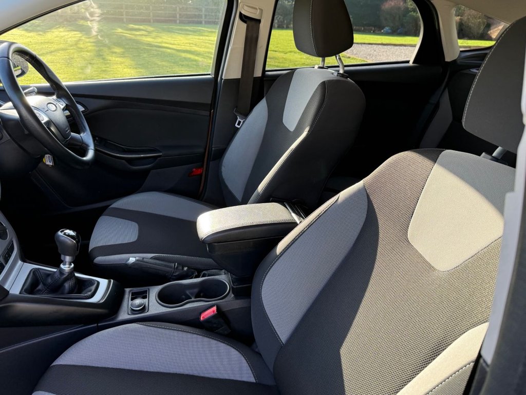 Used Ford Focus 2012 for sale - 77356235: Photo 16