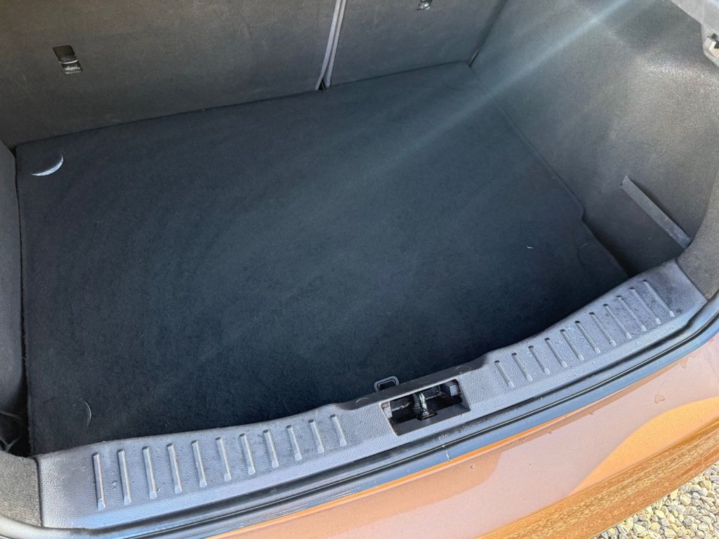 Used Ford Focus 2012 for sale - 77356235: Photo 21