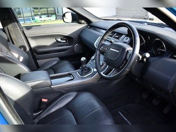 Used Land Rover Range Rover Evoque 2018 for sale - 76700743: Photo