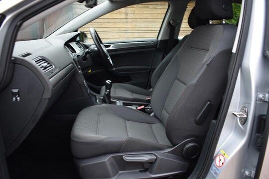 Used Volkswagen Golf 2013 for sale - 76084781: Photo 32