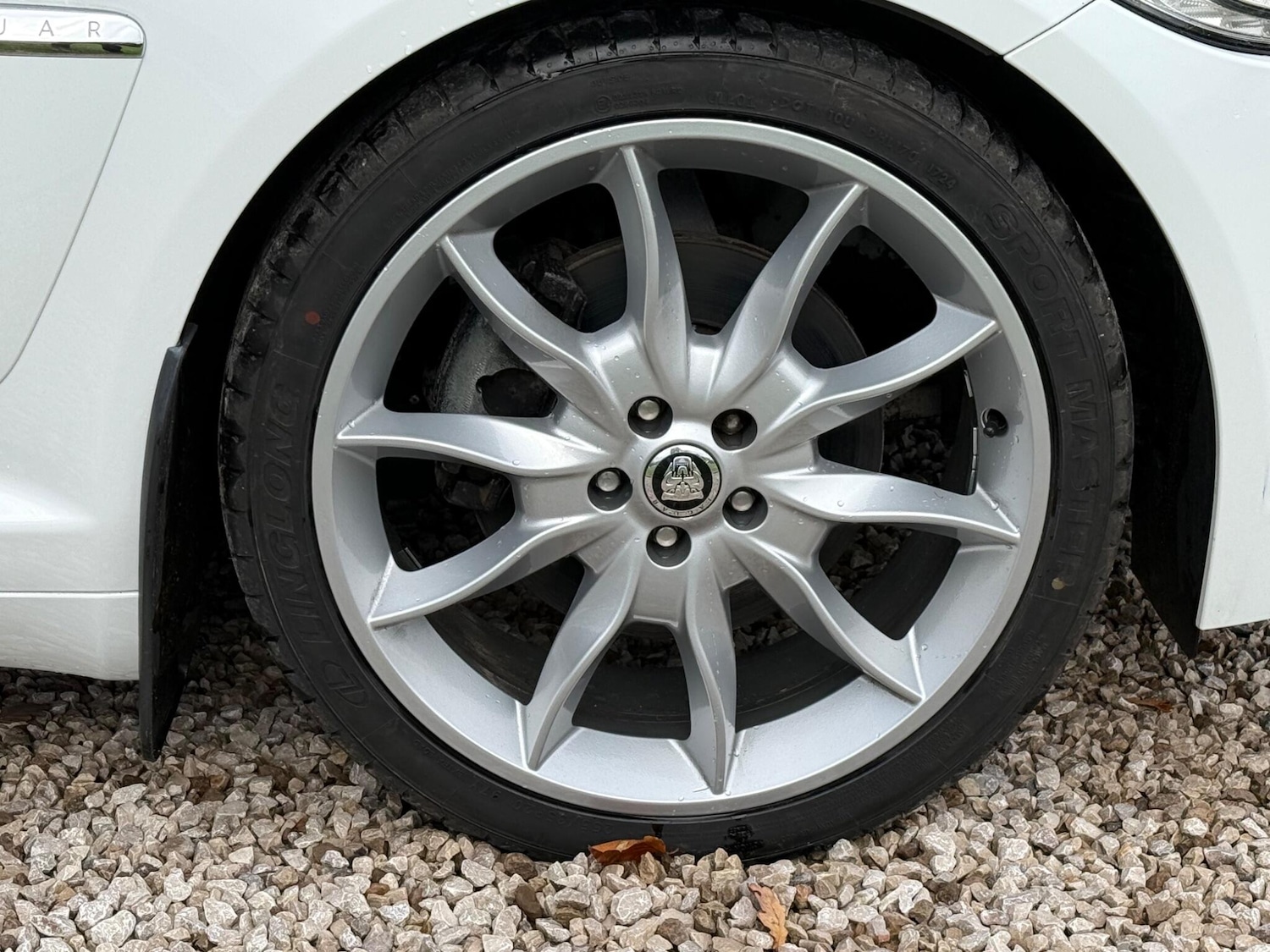 Used Jaguar XF 2011 for sale - 76584374: Photo 23