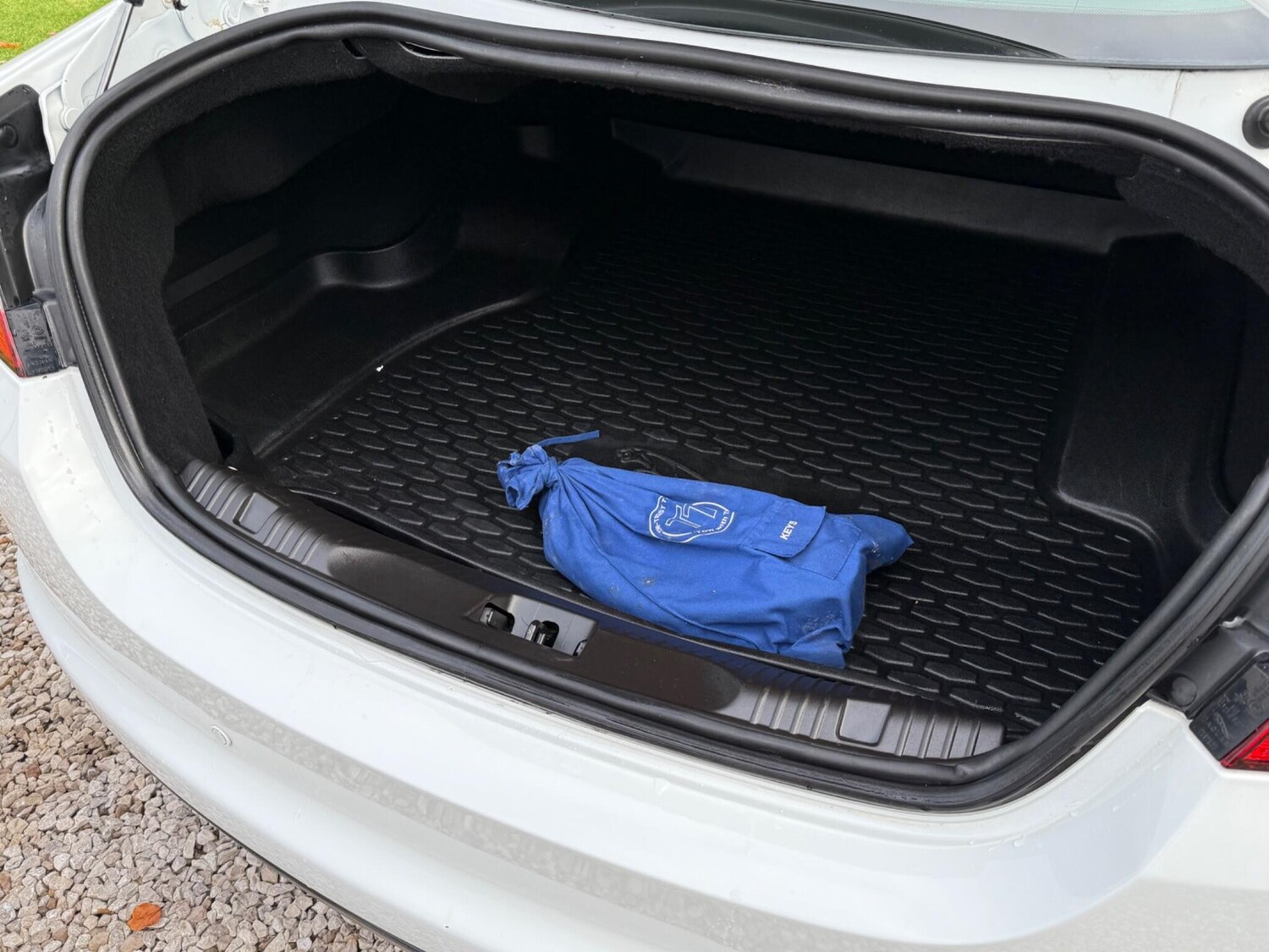 Used Jaguar XF 2011 for sale - 76584374: Photo 29