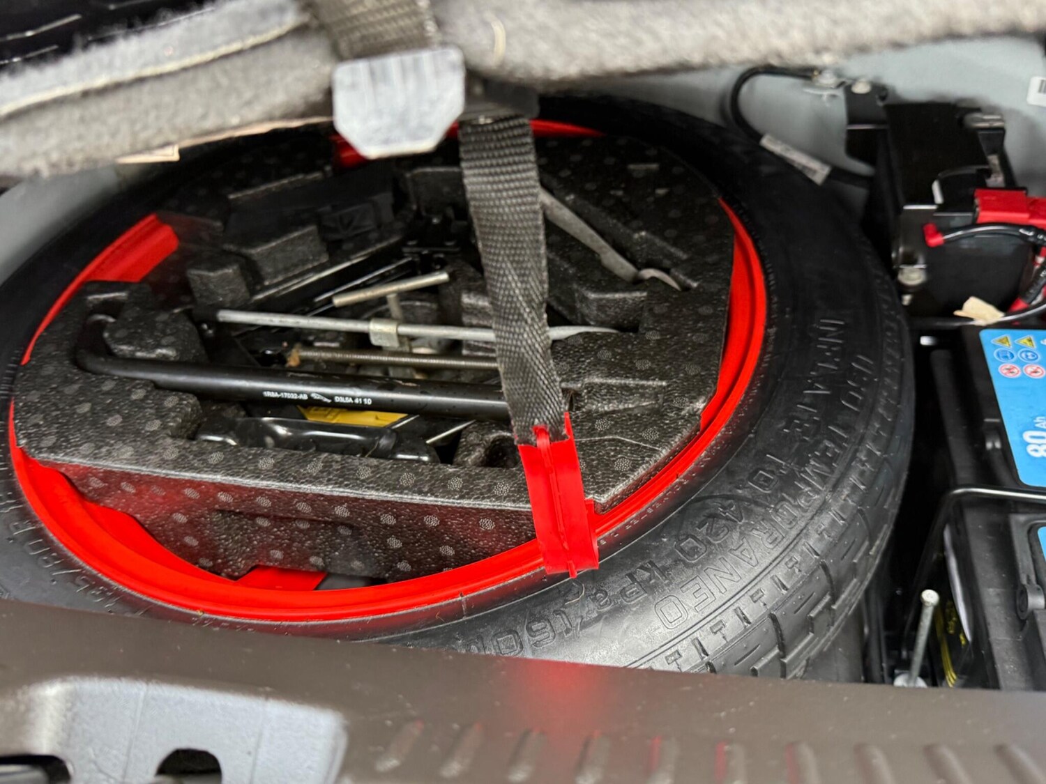 Used Jaguar XF 2011 for sale - 76584374: Photo 44