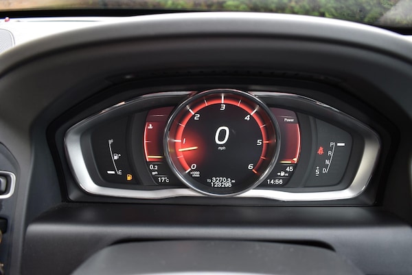 Used Volvo XC60 2016 for sale - 76215421: Photo 36