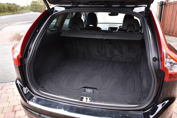 Used Volvo XC60 2016 for sale - 76215421: Photo 38