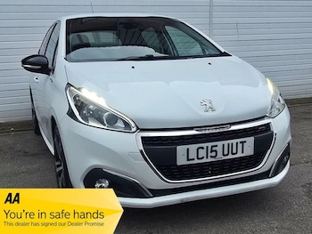 Used Peugeot 208 2015 for sale - 78610095: Photo