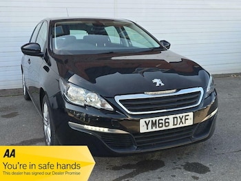 Used Peugeot 308 2016 for sale - 78610100: Photo