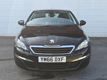Used Peugeot 308 2016 for sale - 78610100: Photo
