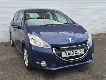 Used Peugeot 208 2013 for sale - 78610075: Photo