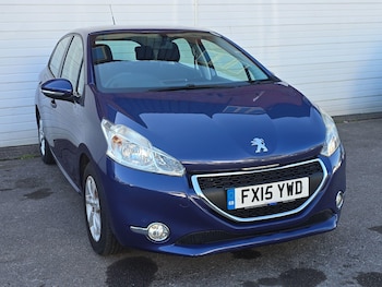 Used Peugeot 208 2015 for sale - 78610091: Photo