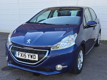 Used Peugeot 208 2015 for sale - 78610091: Photo