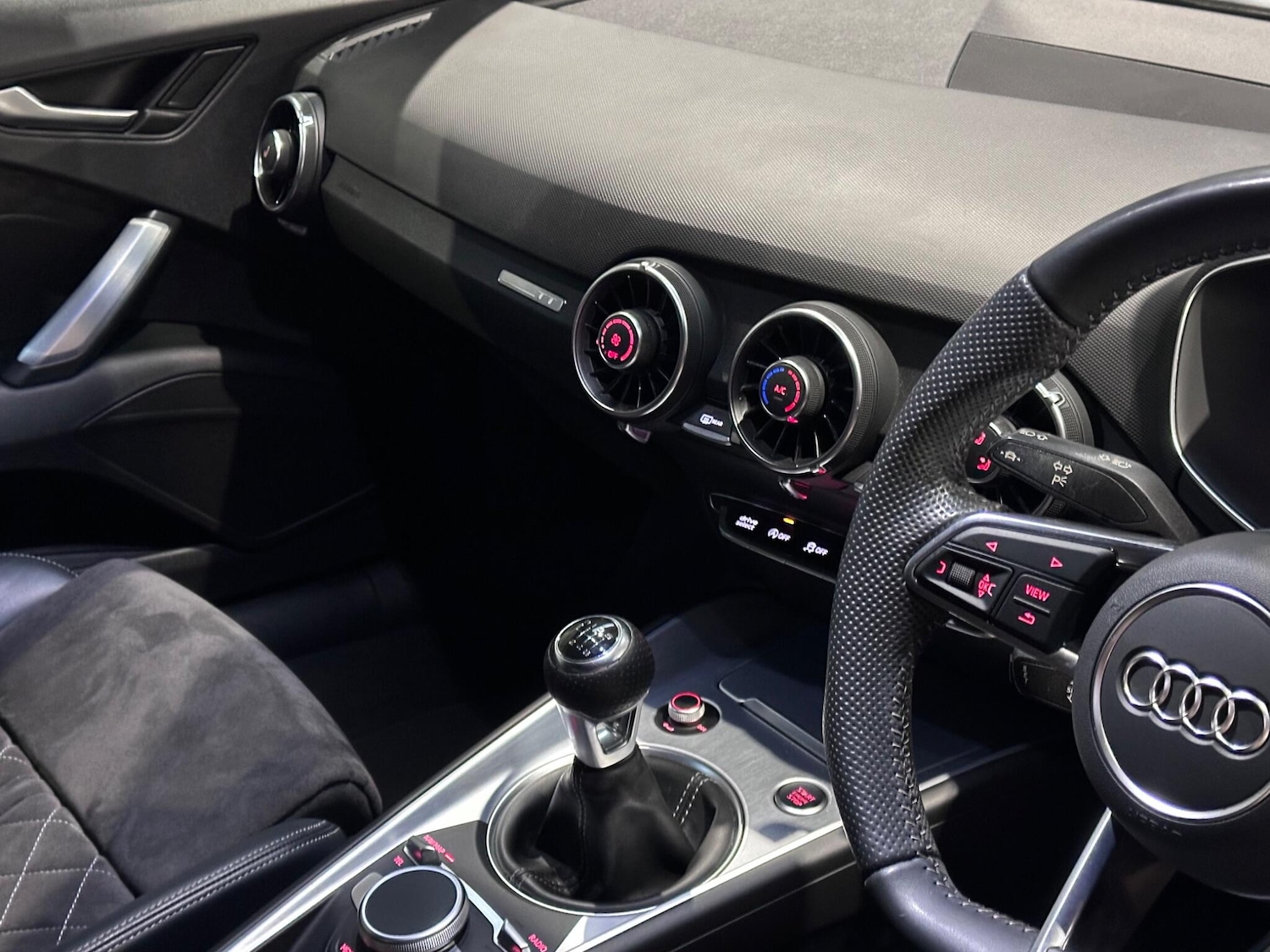 Used Audi TT 2020 for sale - 77495924: Photo 17