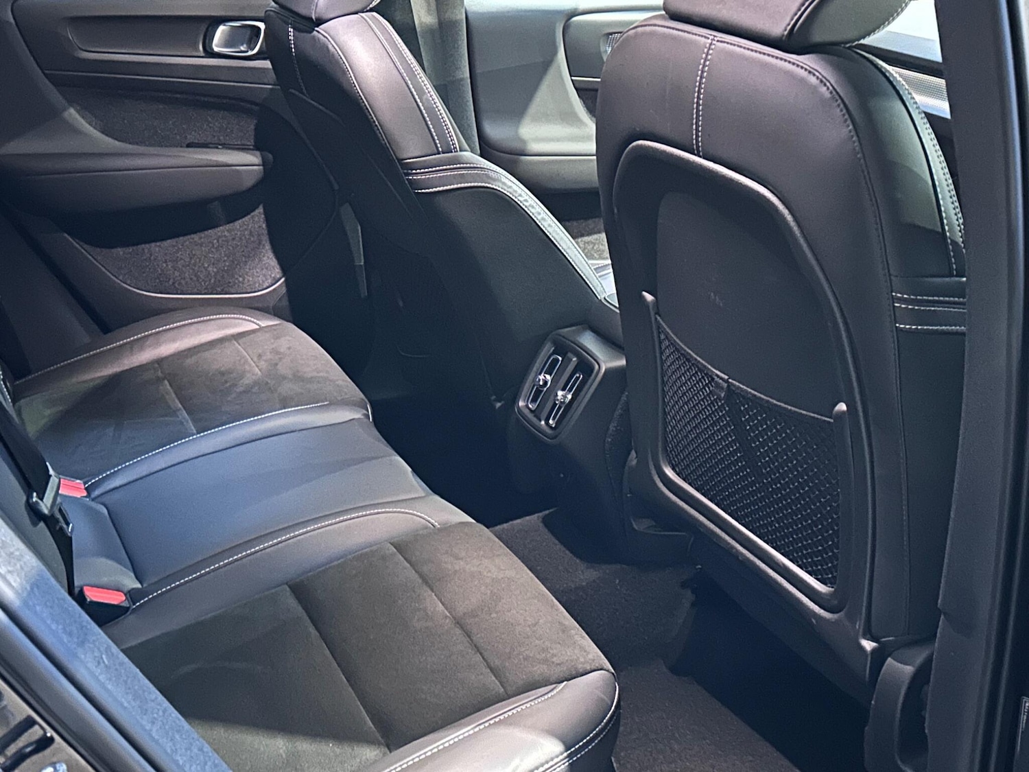 Used Volvo XC40 2022 for sale - 77320965: Photo 17