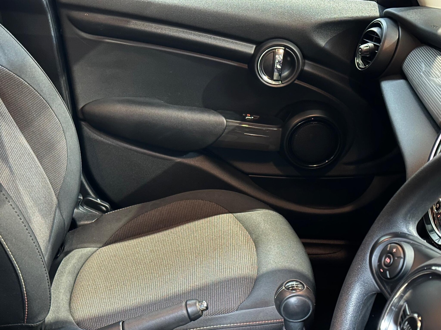 Used MINI Hatch 2018 for sale - 76408772: Photo 14