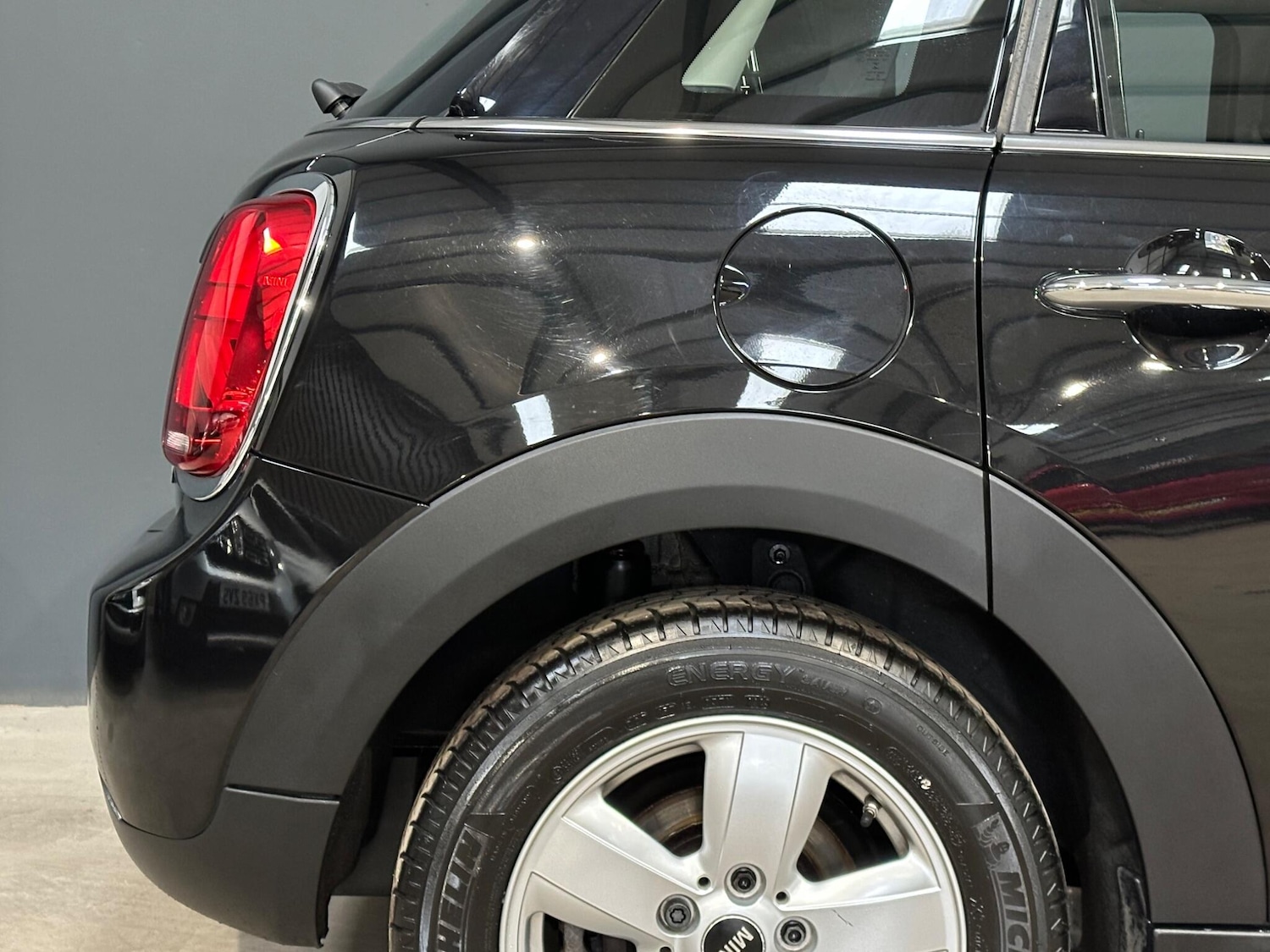 Used MINI Hatch 2018 for sale - 76408772: Photo 17